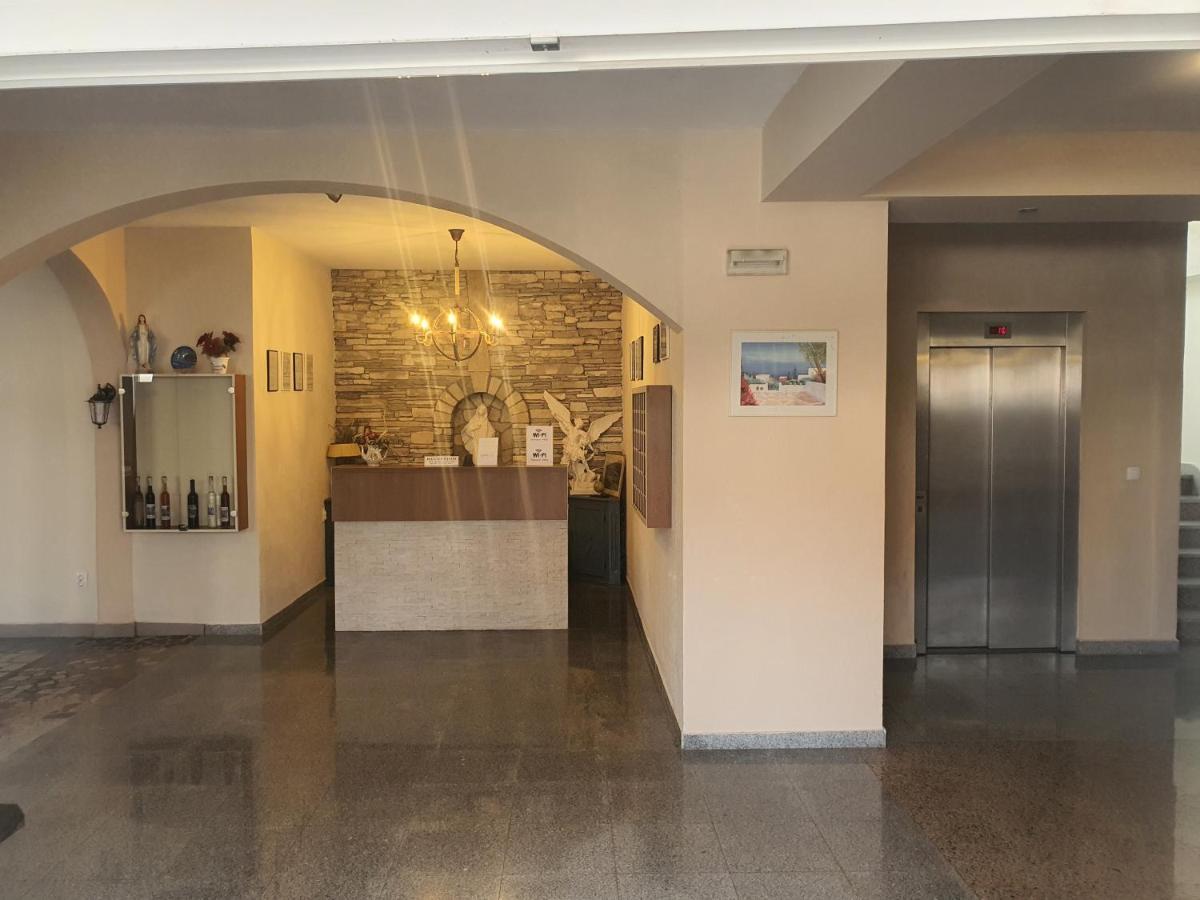Hotel Barbaric Međugorje Esterno foto