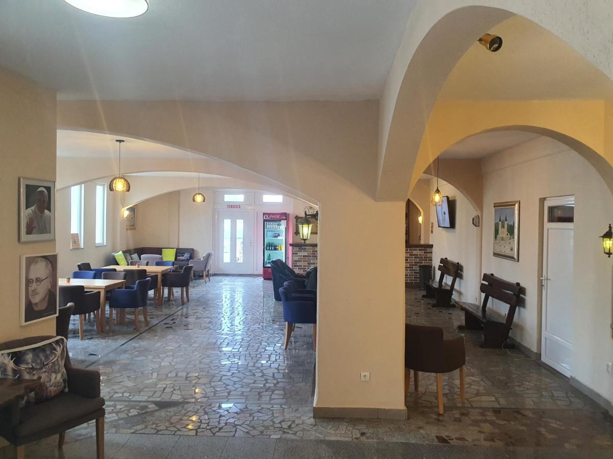 Hotel Barbaric Međugorje Esterno foto