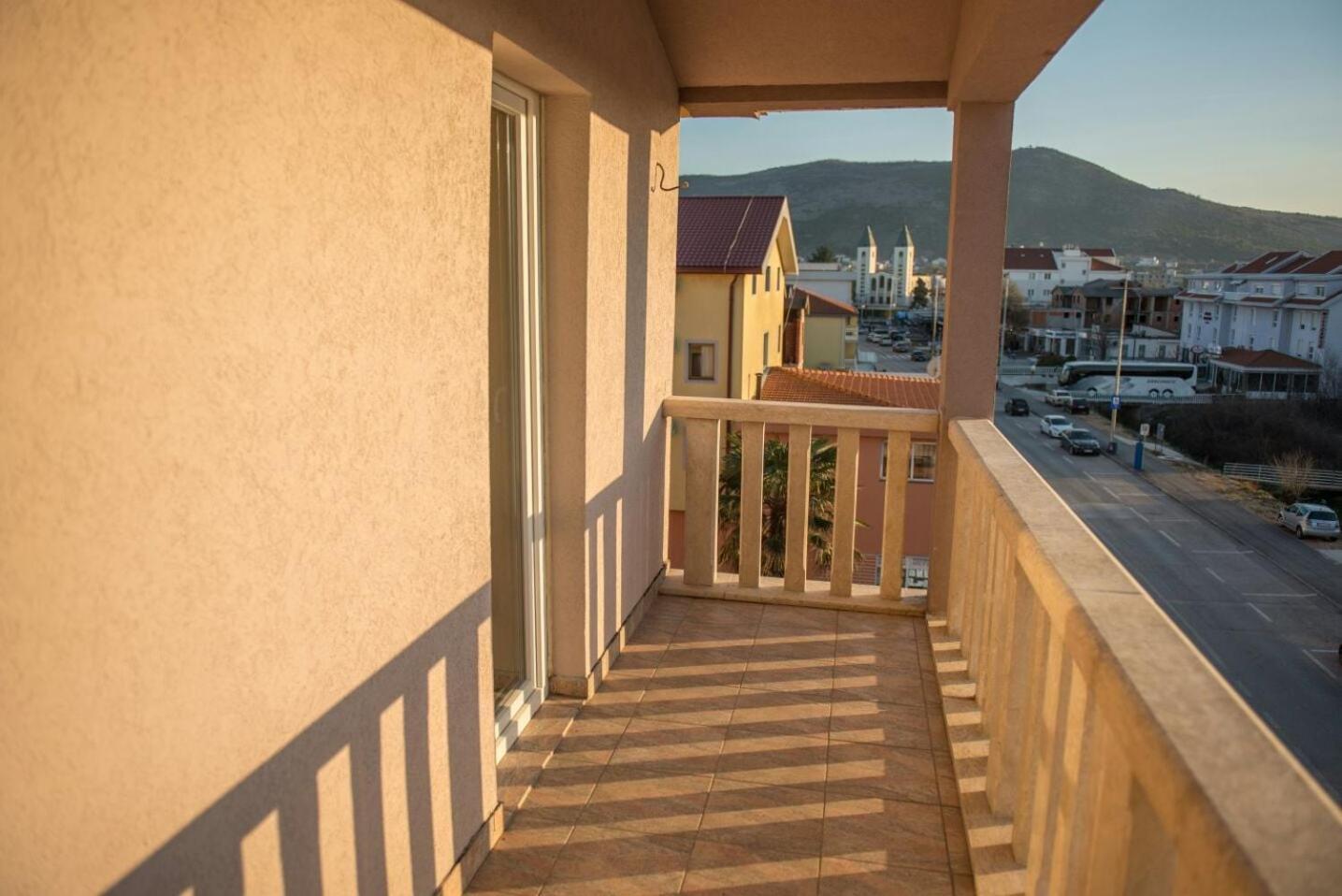 Hotel Barbaric Međugorje Esterno foto