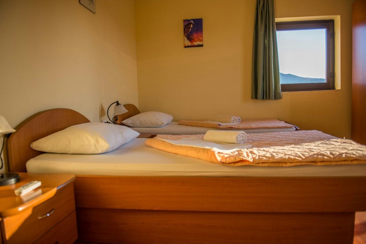 Hotel Barbaric Međugorje Esterno foto